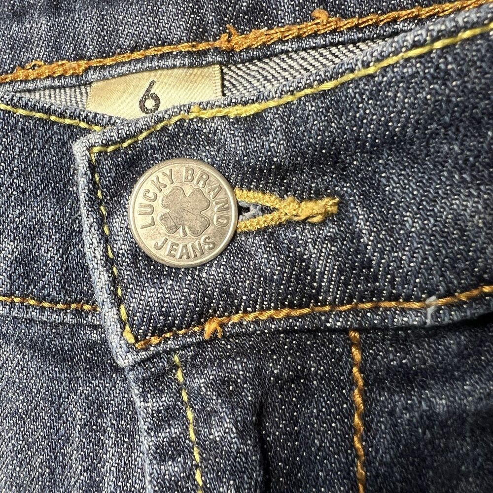 Lucky Brand Women's Bermuda Denim Shorts Raw Hem Medium Wash Stretch Size 6 / 28 - Picture 2 of 13